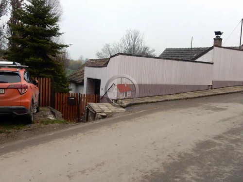 Prodej domu 100 m², pozemek 458 m²