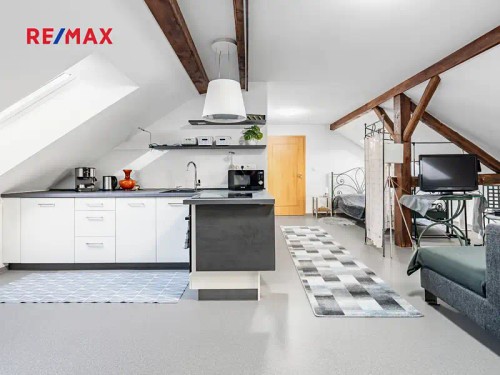 Prodej domu 310 m², pozemek 2257 m²