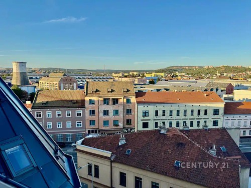 Prodaný atypický byt 86 m²