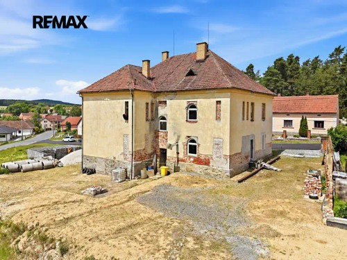 Prodej domu 735 m², pozemek 3134 m²