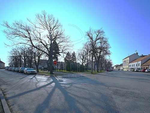 Prodej domu 454 m², pozemek 164 m²