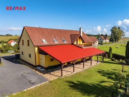 Prodej domu 361 m², pozemek 1335 m²