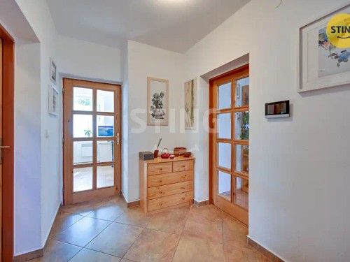 Prodej domu 250 m², pozemek 933 m²