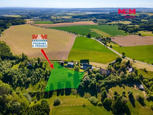 Prodej stavebního pozemku 4450 m²