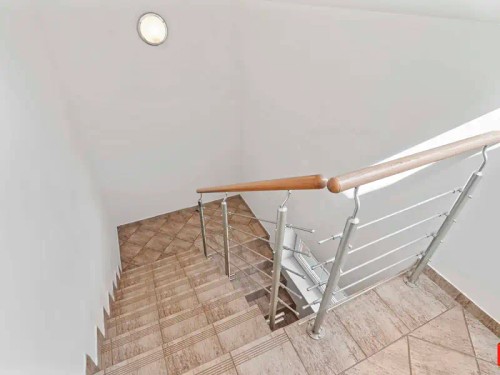 Prodej domu 230 m², pozemek 783 m²
