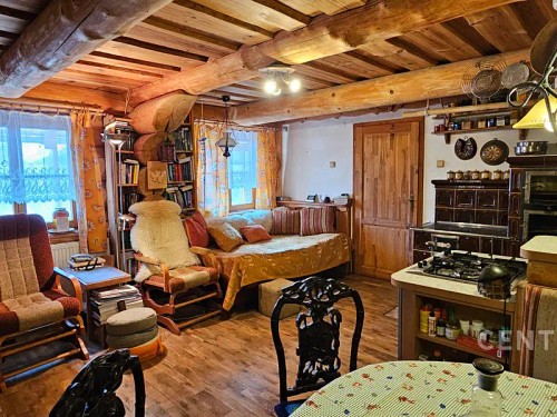 Prodej domu 300 m², pozemek 11024 m²