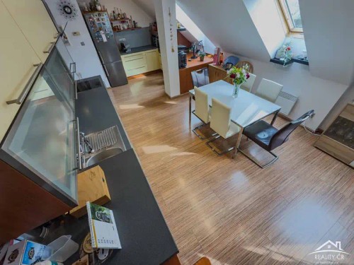 Prodej bytu 4+kk 146 m²