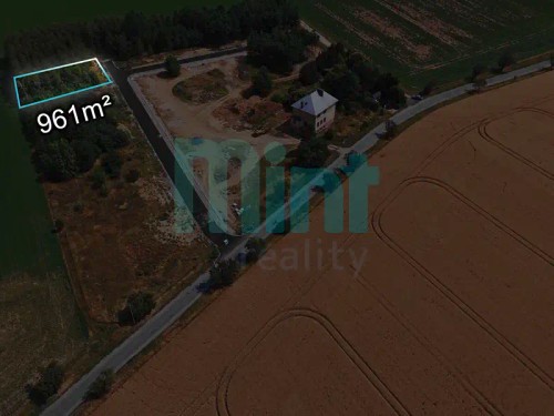 Prodej stavebního pozemku 961 m²