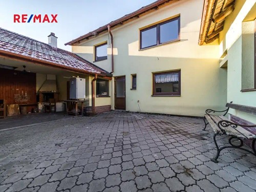 Prodej domu 166 m², pozemek 332 m²
