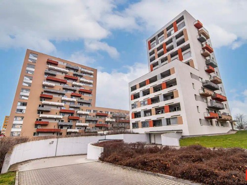 Prodej bytu 2+kk 64 m²