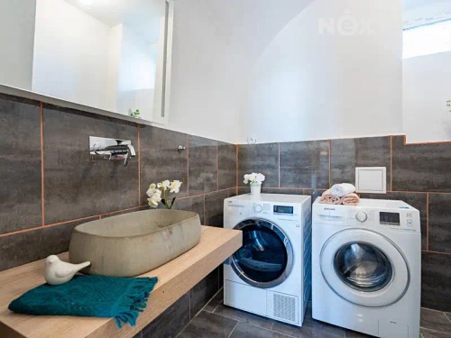 Prodaný  dům 207 m², pozemek 3935 m²