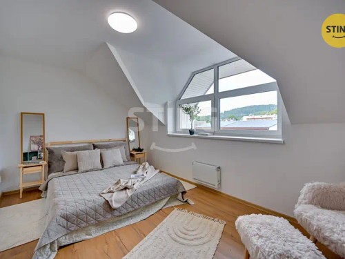 Prodej bytu 4+kk 105 m²