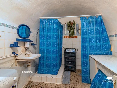 Prodej chalupy 275 m², pozemek 2210 m²