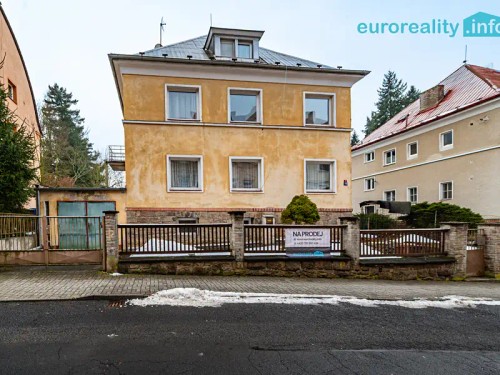 Prodej domu 329 m², pozemek 469 m²