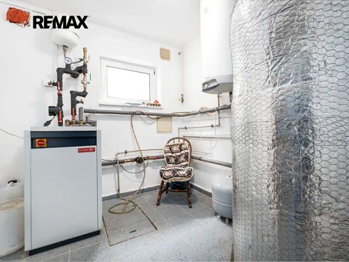 Prodej domu 320 m², pozemek 3335 m²