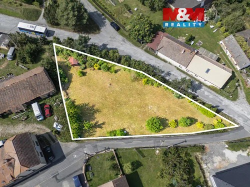 Prodej stavebního pozemku 1217 m²