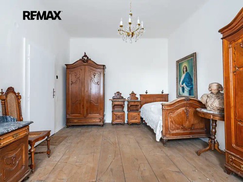Prodej domu 220 m², pozemek 993 m²