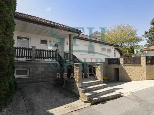 Prodej domu 202 m², pozemek 459 m²