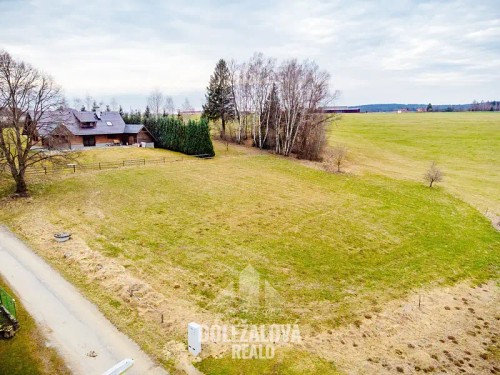 Prodej stavebního pozemku 2800 m²