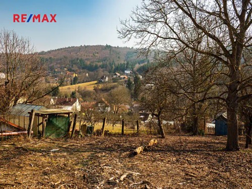 Prodej stavebního pozemku 1209 m²