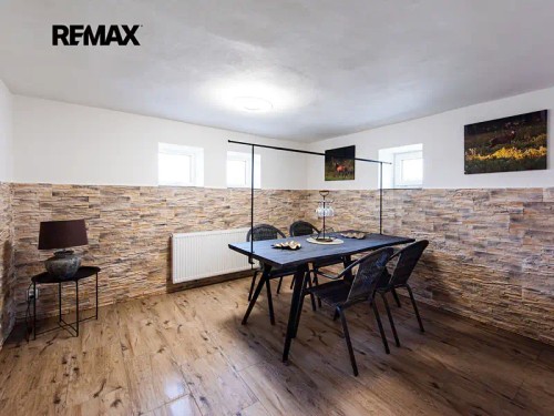 Prodej domu 200 m², pozemek 802 m²