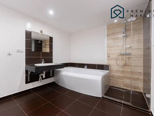 Prodej bytu 3+kk 65 m²