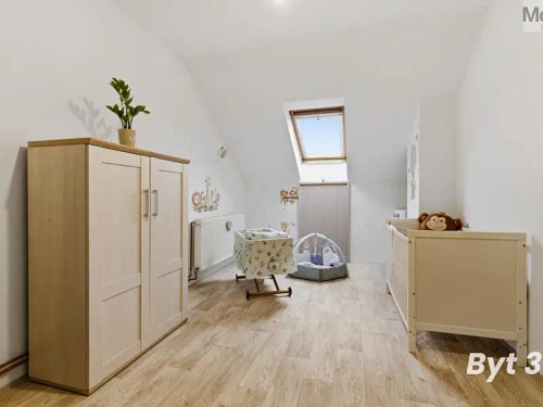 Prodej domu 330 m², pozemek 359 m²