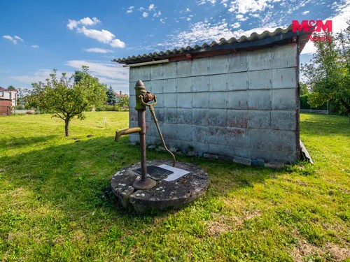 Prodej stavebního pozemku 1676 m²