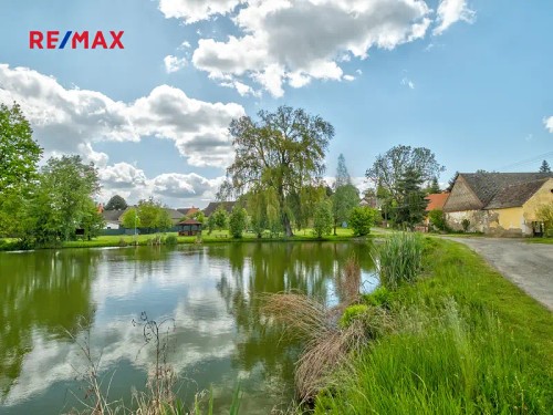 Prodej domu 200 m², pozemek 1223 m²