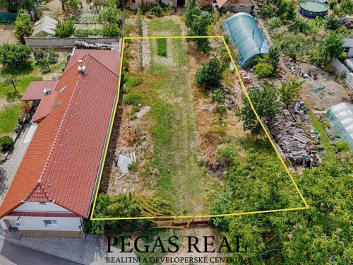 Prodej stavebního pozemku 618 m²