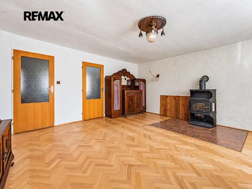 Prodej domu 427 m², pozemek 858 m²