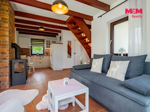 Prodej chaty 50 m², pozemek 809 m²