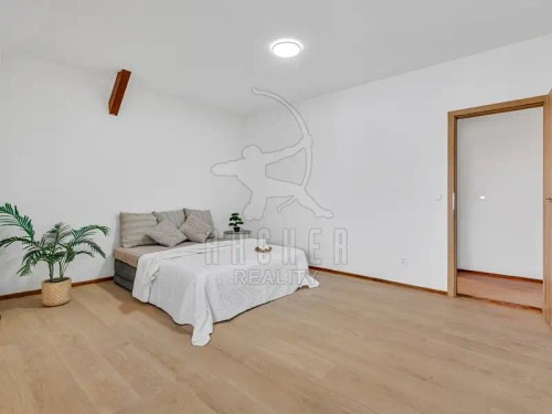 Prodej bytu 5+kk 104 m²