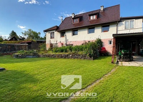 Prodej chaty 244 m², pozemek 350 m²
