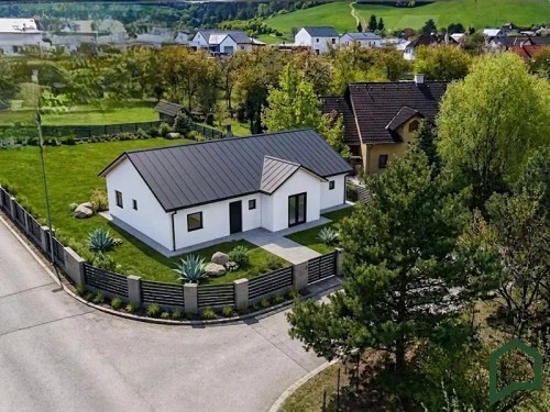 Prodej projektu 93 m², pozemek 767 m²