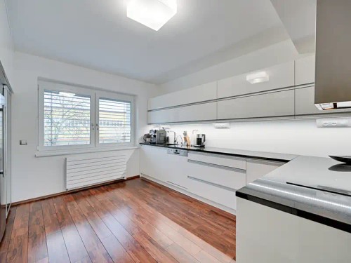 Prodej domu 378 m², pozemek 498 m²