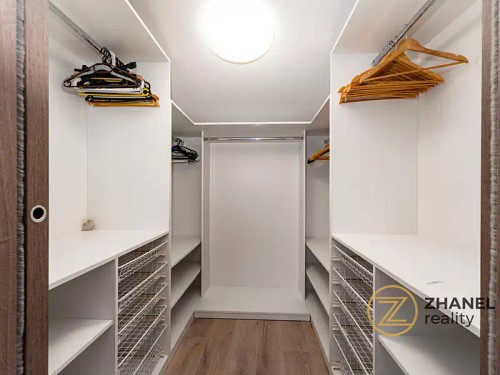Prodej domu 351 m², pozemek 1603 m²