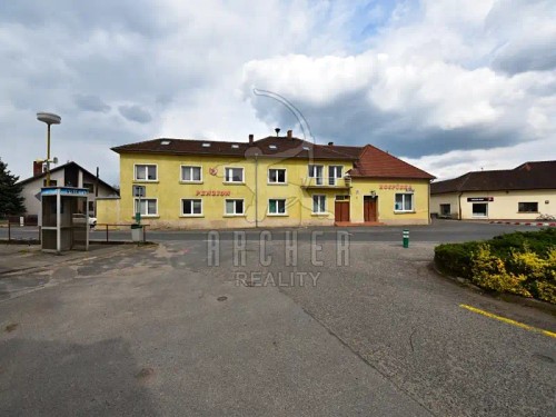 Prodej domu 770 m², pozemek 1076 m²
