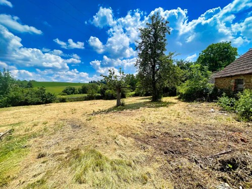 Prodej stavebního pozemku 1357 m²
