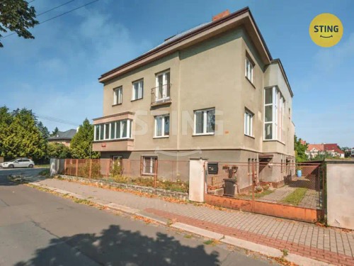 Prodej vily 591 m², pozemek 660 m²