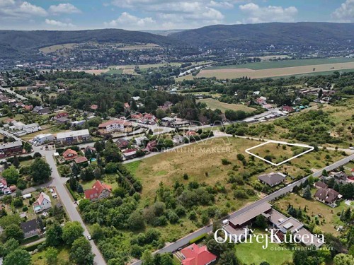 Prodej stavebního pozemku 6657 m²