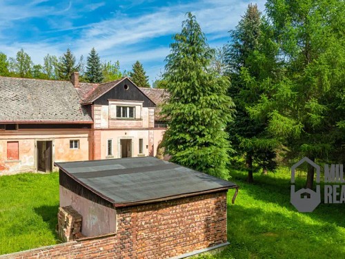 Prodej zemědělské usedlosti 235 m², pozemek 4535 m²