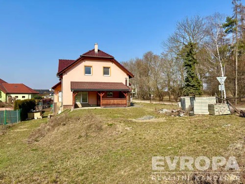 Prodej domu 245 m², pozemek 747 m²