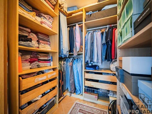 Prodej bytu 4+kk 167 m²