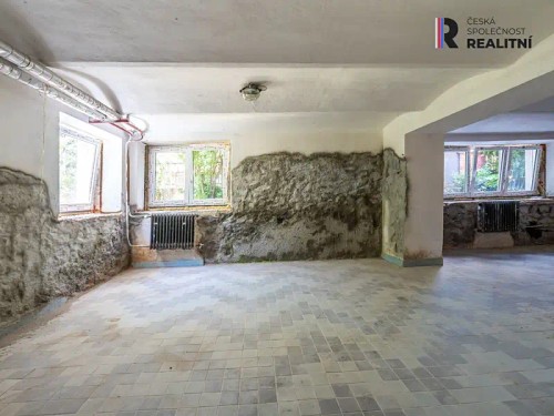 Prodej domu 420 m², pozemek 1238 m²