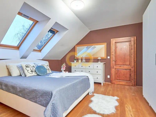 Prodej domu 239 m², pozemek 1300 m²