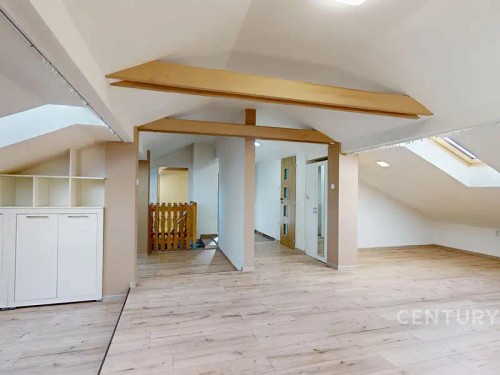 Prodej domu 180 m², pozemek 385 m²
