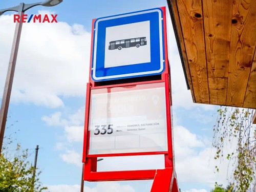 Prodej stavebního pozemku 1212 m²