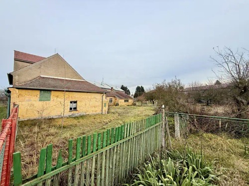 Prodej domu 140 m², pozemek 2582 m²