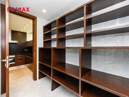 Prodej domu 365 m², pozemek 623 m²